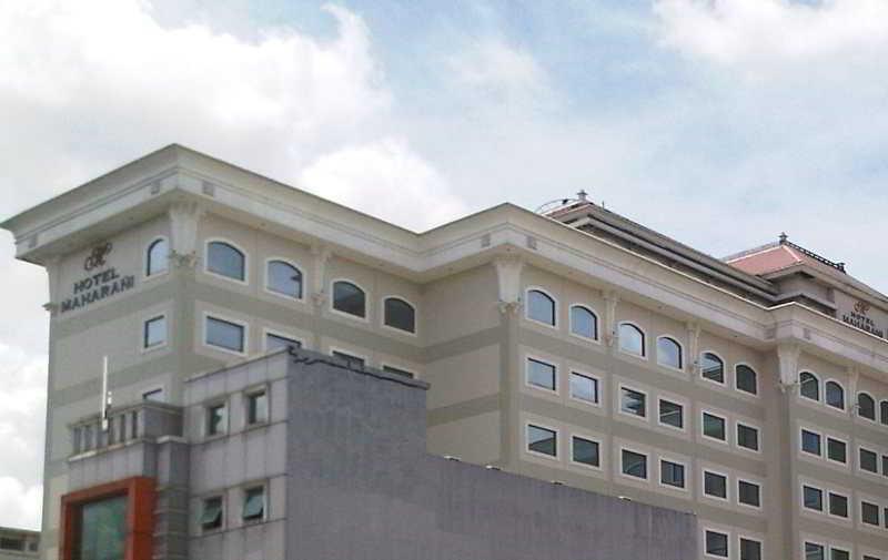 Maharani Hotel Jakarta Bagian luar foto